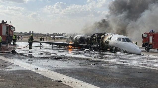 Hamdi Akın'a ait özel jet Libya'da pistten çıkıp yandı