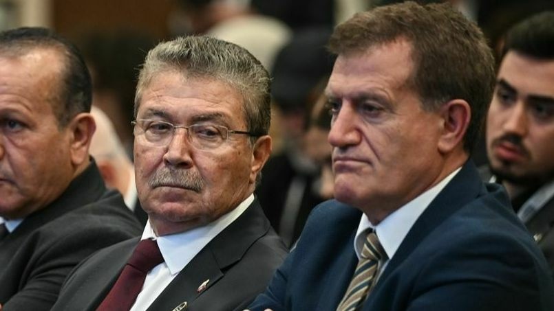 Arıklı ile Üstel arasındaki ipler geriliyor mu?: Ekibimi temizleyerek icraatımızı sahiplenemezsiniz