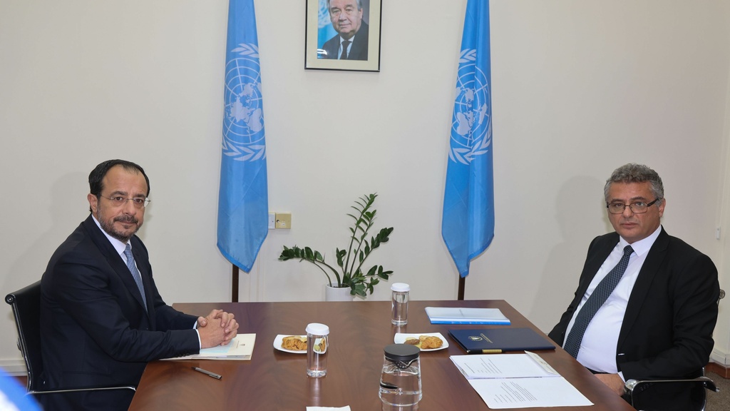 Erhürman ile Hristodulidis'in görüşmesi sona erdi