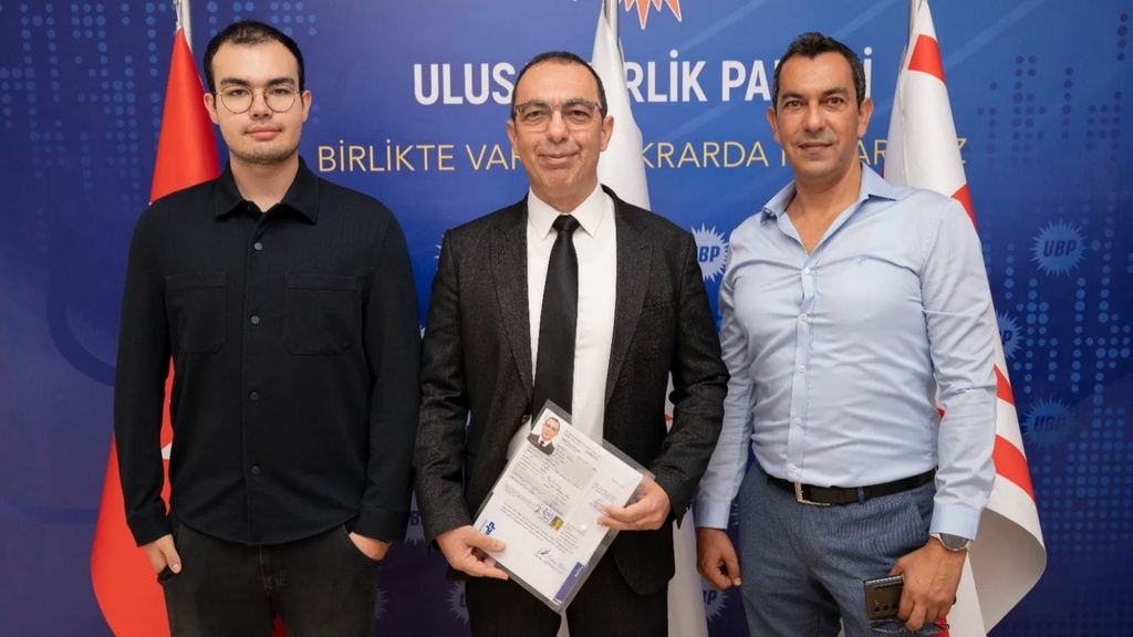 Aykut Aksu ve kardeşi UBP'den istifa etti: Bu yapı değişime kapalı