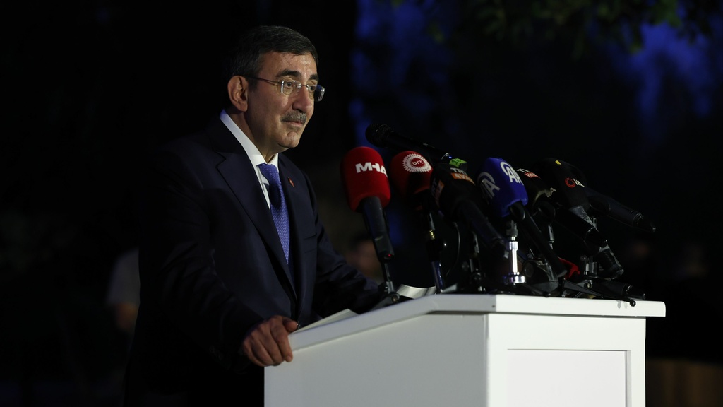 Cevdet Yılmaz: Hem güçlü hem haklı olacağız