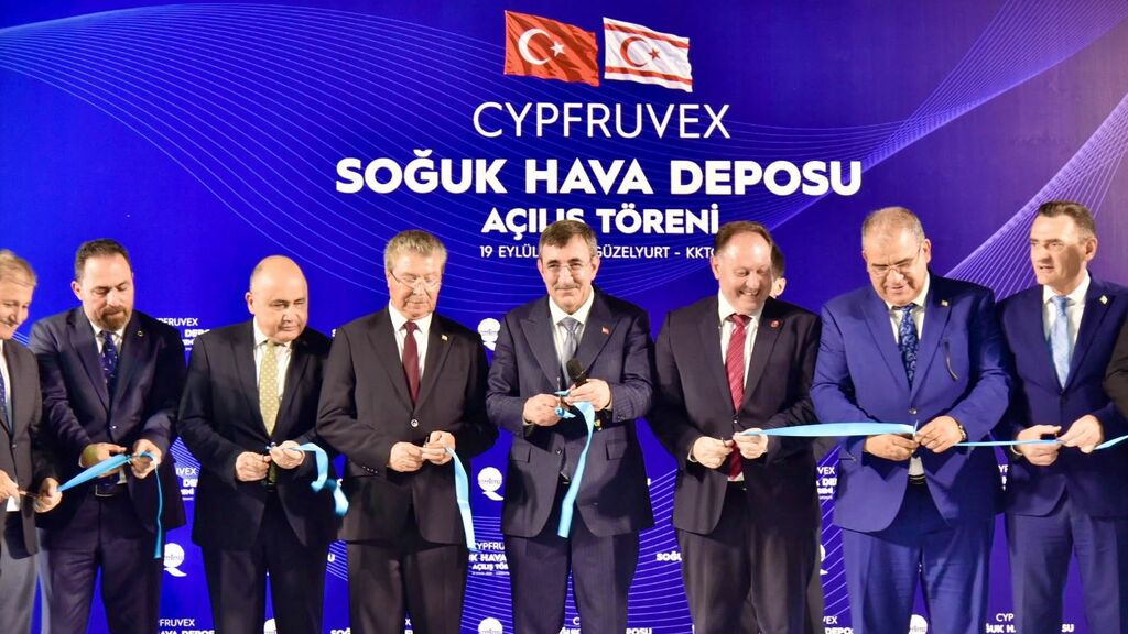 Cypfruvex'in 15 bin tonluk soğuk hava deposu hizmete açıldı