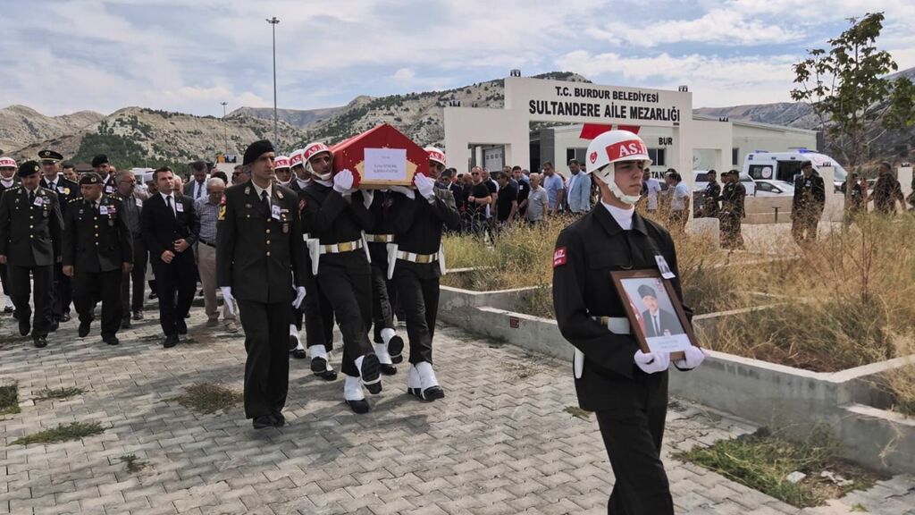 Şenkul'dan Kıbrıs gazisine veda: Eyüp abimizi kaybettik, başımız sağ olsun