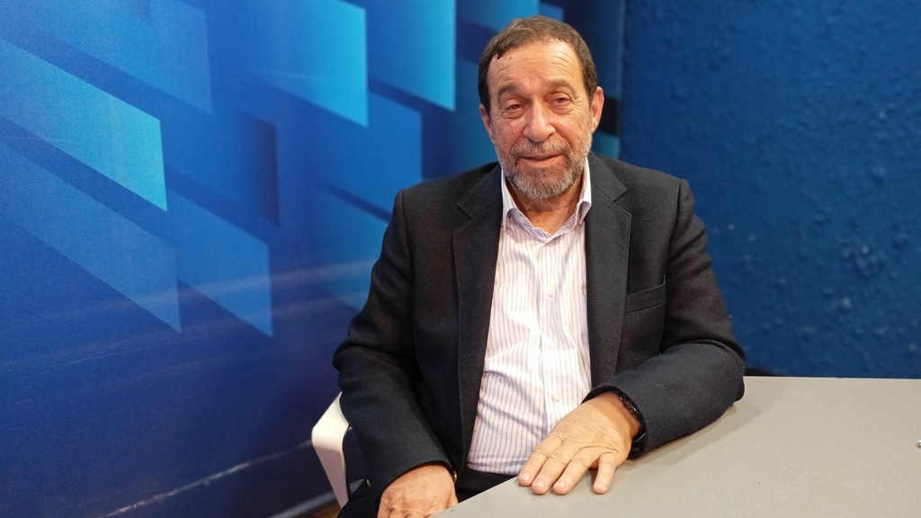 Denktaş'tan hükümete suçlama: Dışarıdan sıcak para akışını durdurarak ülkenin gelirlerini erittiler