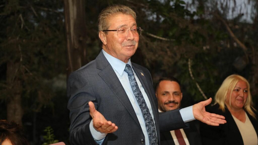 "Sizin işiniz konuşmak, bizim işimiz çalışmak"