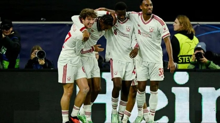 9 gollü maçta kazanan Liverpool