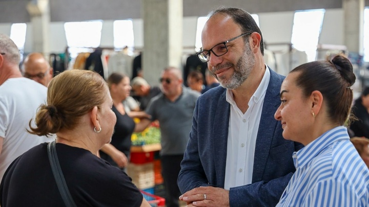 Sadıkoğlu'ndan İskele Kapalı Pazar Yeri'ne ziyaret