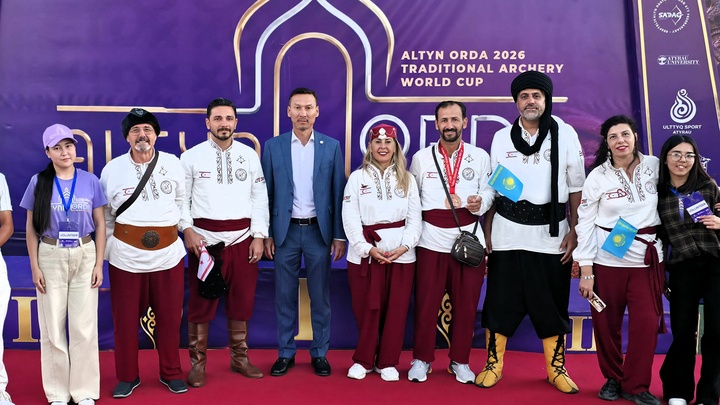 Okçular Kazakistan'da KKTC'yi temsil etti