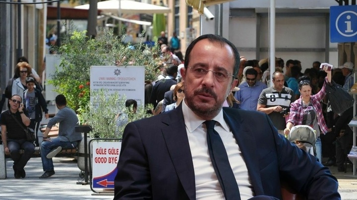 Hristodulidis: Kıbrıslı Türklerin geçişinde değişiklik yok
