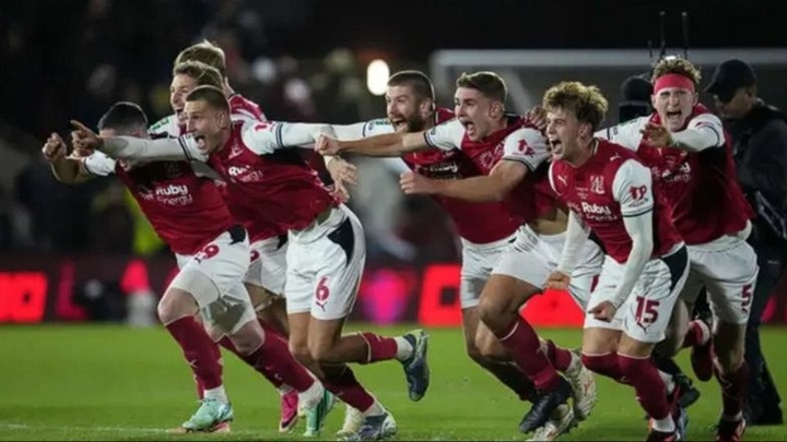 4. lig ekibinden Arsenal'e tarihi şok