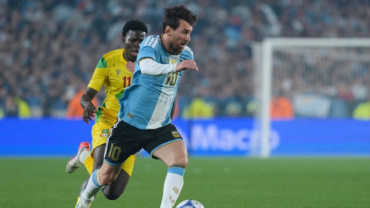 Messi milli takım kariyerini noktaladı