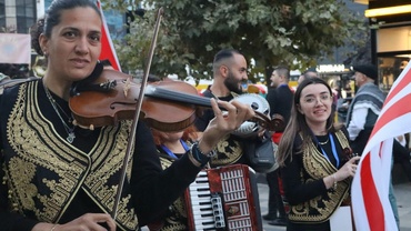 Kıbrıs Türk kültürü ve müziği Kosova'da alkışlandı