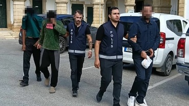 Şüphe üzerine arama yapılan araçlarında uyuşturucu çıktı