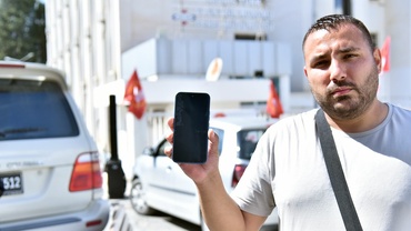 Gazeteciye engelleme: Telefonu kırılan Karagözlü şikayetçi oldu
